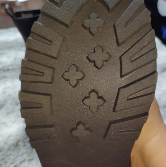 NWT Universal Thread Marta Black Combat Boots - Women's - Picture 5 of 7